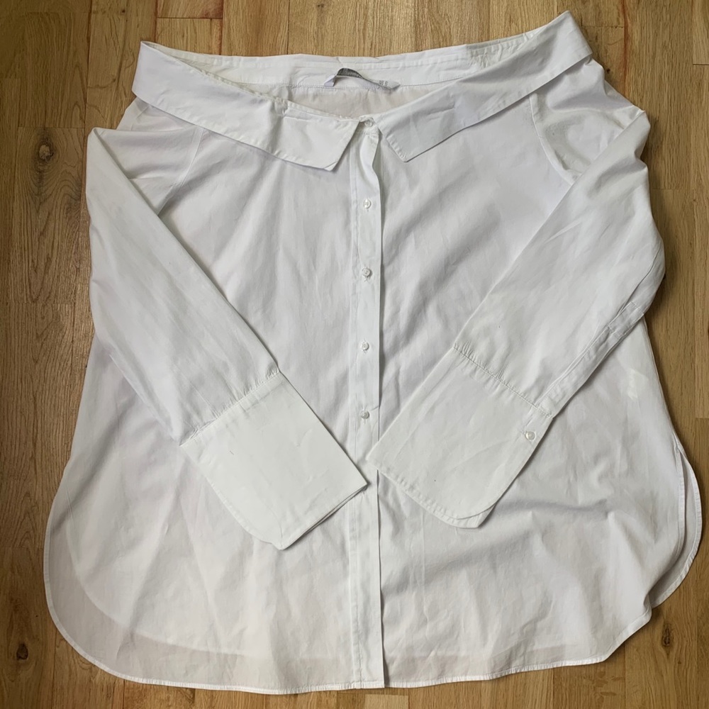 ZARA Off the shoulder white button down blouse XL